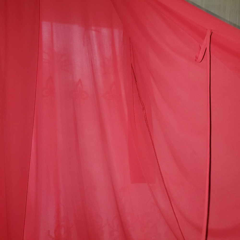 Pink Natori Robe - Picture 9 of 15
